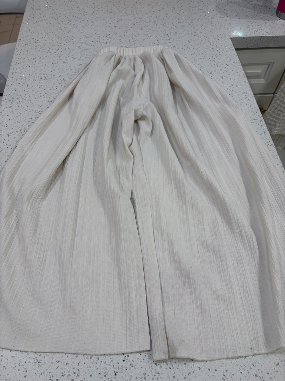 SHEIN Kids Cream Ribbed Ruffle Crop with Wide Leg Pants Set size 10 - Picture 4 of 6
